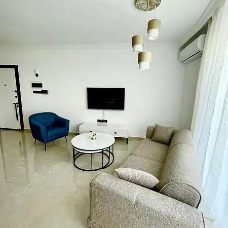 Lovely Flat W Shared Pool In Edremit Cyprus