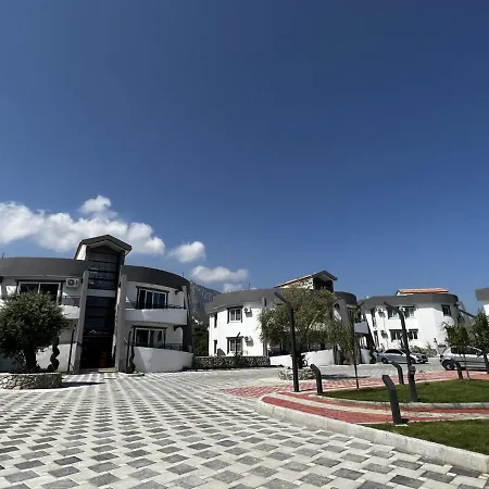 Lovely Flat W Shared Pool In Edremit Cyprus * Agios Georgios (Kyrenia)